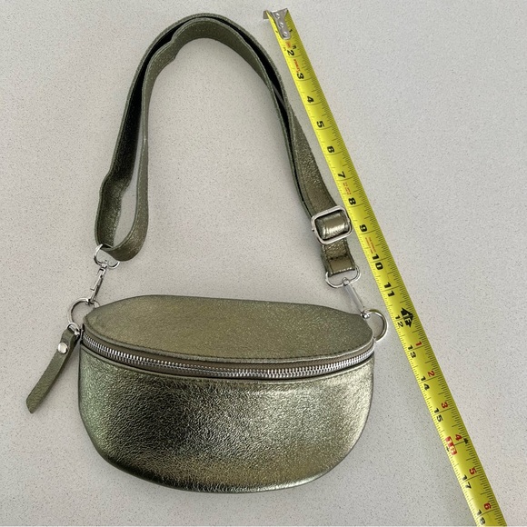 Italian leather crossbody bag🇮🇹 - Picture 9 of 10